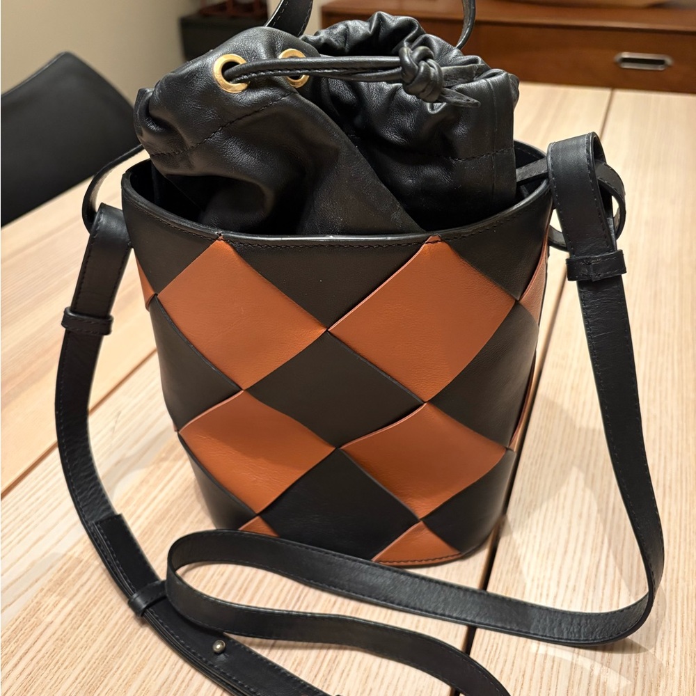 ALOHAS U Venti Scacchi Bucket Bag - Brown/Black